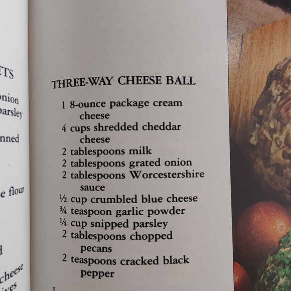 Vintage 90s | The Avon International Cookbook | recipes from reps 🌎 worldwide - Picture 8 of 16